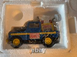 Britains / Ertl Circus Street Scene Diorama Set 1/32 08673 New & Unused