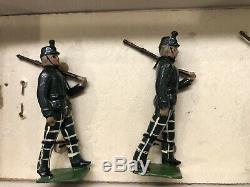 Britains Extremely Rare Boxed Set 1913 Cameronians. Pre War 1940/41 Only