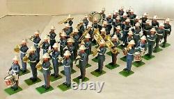 Britains Eyes Right Plastic Royal Marines Regimental Band & Soldiers 45 Pcs