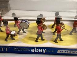 Britains Eyes Right Soldiers 7243 Band Of Scots Guards Very Near Mint In Box