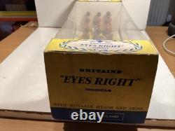 Britains Eyes Right Soldiers 7243 Band Of Scots Guards Very Near Mint In Box