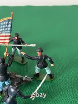 Britains Eyes Right / Swoppets ACW Federal Gun Crew + Others No 35