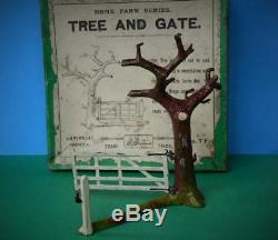 Britains France Depose Vintage 1910 Boxed Lead Home Farm Series #7f Tree & Gate