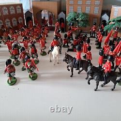 Britains/Grenadier guardsx50+ and Royal Scots dragoon guards X 40+ in unique tin