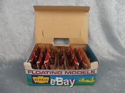 Britains Herald Floating Models 4501 14 Indian Canoes Counter Trade Pack
