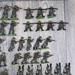 Britains Herald Toy Soldiers, WW II British Infantry figures x 99