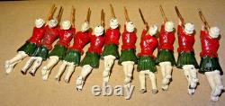 Britains Highlanders in Battle -Vintage Display of 30 x Camerons, Gordons etc