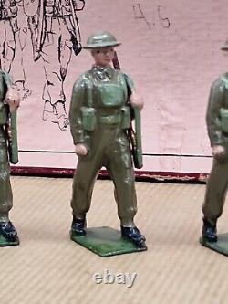 Britains Hollowcast Set No. 1858 British Infantry In Battle Dress