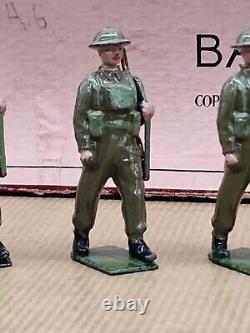 Britains Hollowcast Set No. 1858 British Infantry In Battle Dress