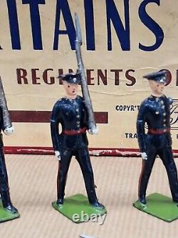 Britains Hollowcast Set No. 2089 Gloucestershire Regiment