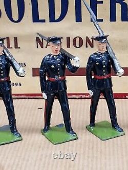 Britains Hollowcast Set No. 2089 Gloucestershire Regiment