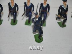 Britains Hollowcast Wwi Royal Navy Sailors Running At The Trail Excellent Set