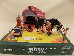 Britains. Home Farm No. 8706, Forge set