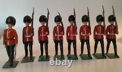 Britains Lead Soldiers 8 Pc Set British Coldstream Guards Marching Org Box 1515