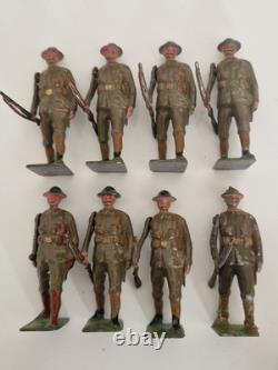 Britains Ltd British Infantry No 195 Lead Soldiers With Original Box