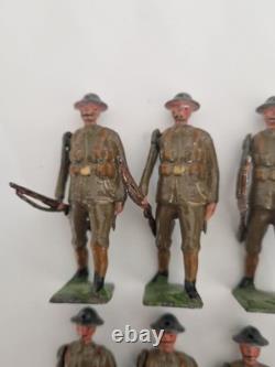 Britains Ltd British Infantry No 195 Lead Soldiers With Original Box