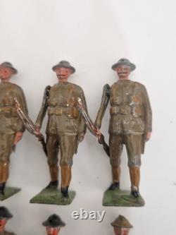 Britains Ltd British Infantry No 195 Lead Soldiers With Original Box