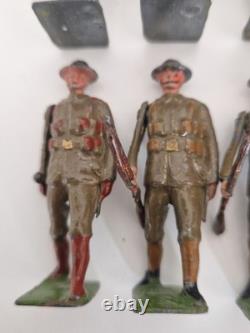 Britains Ltd British Infantry No 195 Lead Soldiers With Original Box