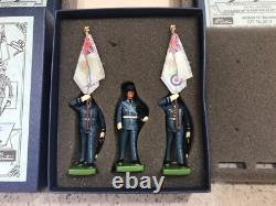 Britains Ltd Edition THE QUEEN'S COLOUR SQUADRON THE ROYAL AIR FORCE REGIMENT