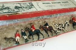 Britains Model Hunting Series No. 1446 14 lead fox hunt toys with original box