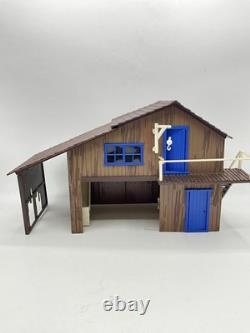 Britains Models No. 4720 Ranch Livery Stable Farmyard Barn rare BB1