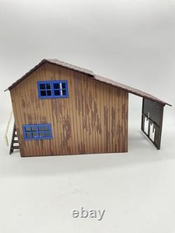 Britains Models No. 4720 Ranch Livery Stable Farmyard Barn rare BB1