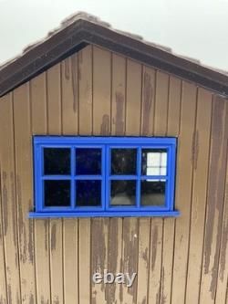 Britains Models No. 4720 Ranch Livery Stable Farmyard Barn rare BB1