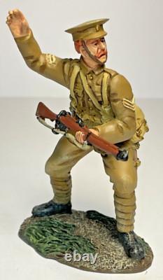 Britains Mons 1914, 4th Battalion, 1st Royal Fusiliers Advancing WW1 #17807