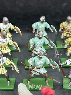 Britains Moulded Metal Jousting Knight Mounted And Foot Soldiers X 20 54mm Lead
