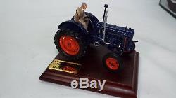 Britains No 8715 is the model of the scarce Fordson E27N Tractor VNMB