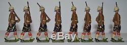 Britains Pre-War Set #114 Queens Own Cameron Highlanders EB-104