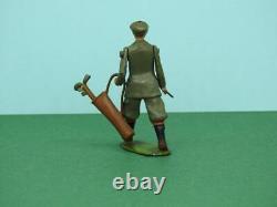 Britains Pre-war (1926) Rare Lead Golfer #562 In Grey With Bag Of Golf Clubs