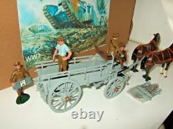 Britains Premier 8920 WW1 Horse Drawn Wagon & 2 Horses & 4 Man ASC & Adhoc Box