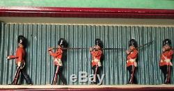 Britains Prewar Set #7 Royal Fusiliers with Box