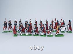 Britains. RAF (Leuchars) Pipes & Drums (Auxiliary) Band. 20 Piece Set #43041 MIB