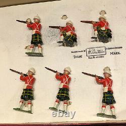 Britains Rare Boxed Display Set 1325 Gordon Highlanders Firing. Pre War c1935