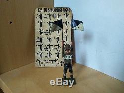 Britains Rare Boy scout with flags #797B. Pre War LEAD Figures. 1/32. 1910's