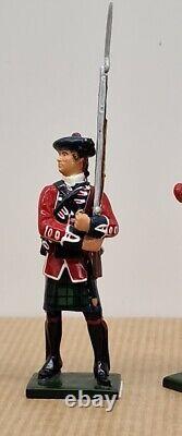 Britains Redcoats Assorted Lot Of 10