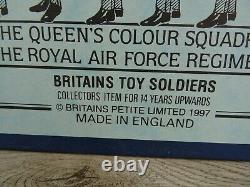 Britains Royal Air Force Queen's Colour Squadron Collectors Club Figure Set 1997