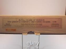 Britains Royal Guard of Honour Queens Grenadier Guards 00105 Hamleys Ltd Edition