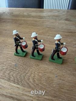 Britains Royal Marines Band & Colours Figures