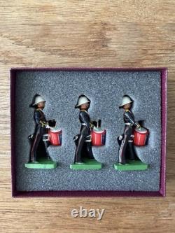 Britains Royal Marines Band & Colours Figures