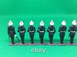 Britains Royal Marines Presenting Arms And Officer Set 2071 Repainted yel 475