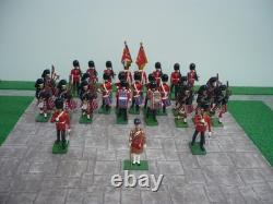Britains Scots Guards Pipes Drums & Bugle Marching Band & Colour Party