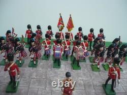 Britains Scots Guards Pipes Drums & Bugle Marching Band & Colour Party