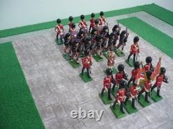 Britains Scots Guards Pipes Drums & Bugle Marching Band & Colour Party