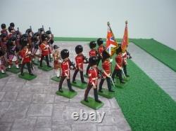 Britains Scots Guards Pipes Drums & Bugle Marching Band & Colour Party