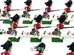 Britains Seaforth Highlanders Charging Bundle 54mm Repainted Toy Soldier 9332