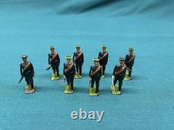 Britains Set #133 Russian Infantry Set of 8 Toy Lead Soldiers