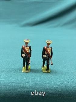 Britains Set #133 Russian Infantry Set of 8 Toy Lead Soldiers